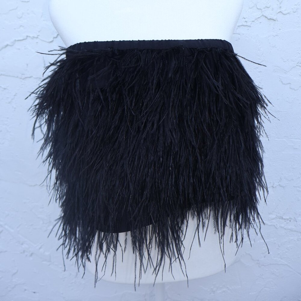 Gianni Bini Black Ostrich Feather Strapless Worn once
